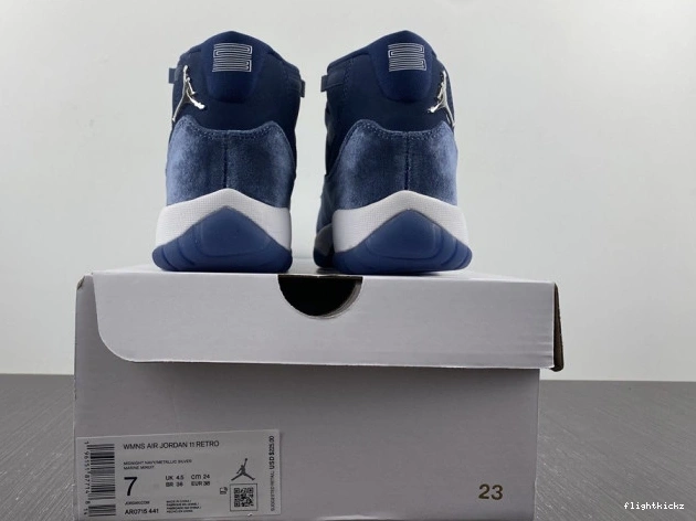 Air WMNS Midnight 11 AR0715-441 Navy Velvet Jordan 0825